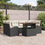 Schwarzes 7-teiliges vidaXL Garten-Sofa-Set aus Poly Rattan mit Stauraum und Tisch.