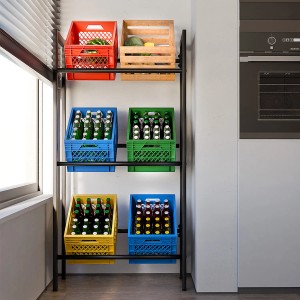 Tronitechnik Getränkeregal mit bunten Kisten, 3 Ebenen, Metall pulverbeschichtet, 71x32x140 cm.