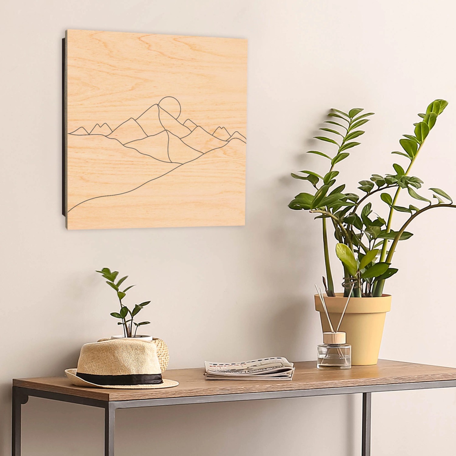 Banjado Schlüsselkasten aus Holz, 30x30cm, mit Bergsilhouette und 50 Haken. Schlüsselbox für die Wandmontage.