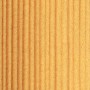 Detailaufnahme einer transparenten Holzlasur auf Nadelholz, die die natürliche Maserung hervorhebt.