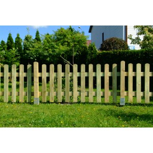Druckimprägnierter Staketenzaun aus Holz, 180x85 cm, für die Gartengestaltung.