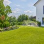 Gardena Pipeline AquaPrecise Rasenbewässerung im Garten, solarbetrieben.