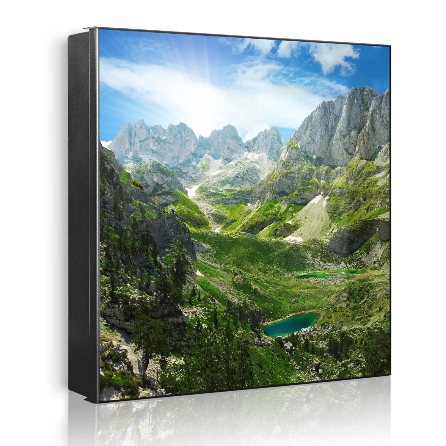 Banjado Großer Schlüsselkasten Metall 30x30cm Schwarz Scharnier Links 50 Haken Beschreibbar Magnetisch Motiv Bergsee Alpen