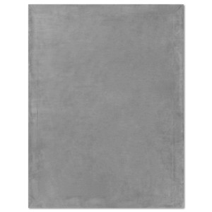 Beautissu Alina Decke, 150x200cm, hellgrau. Kuschelige Wohndecke mit Lammfelloptik.