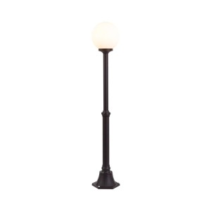 Klassische schwarze QAZQA Außen-Stehleuchte Champs mit Opalglas, 140cm hoch.