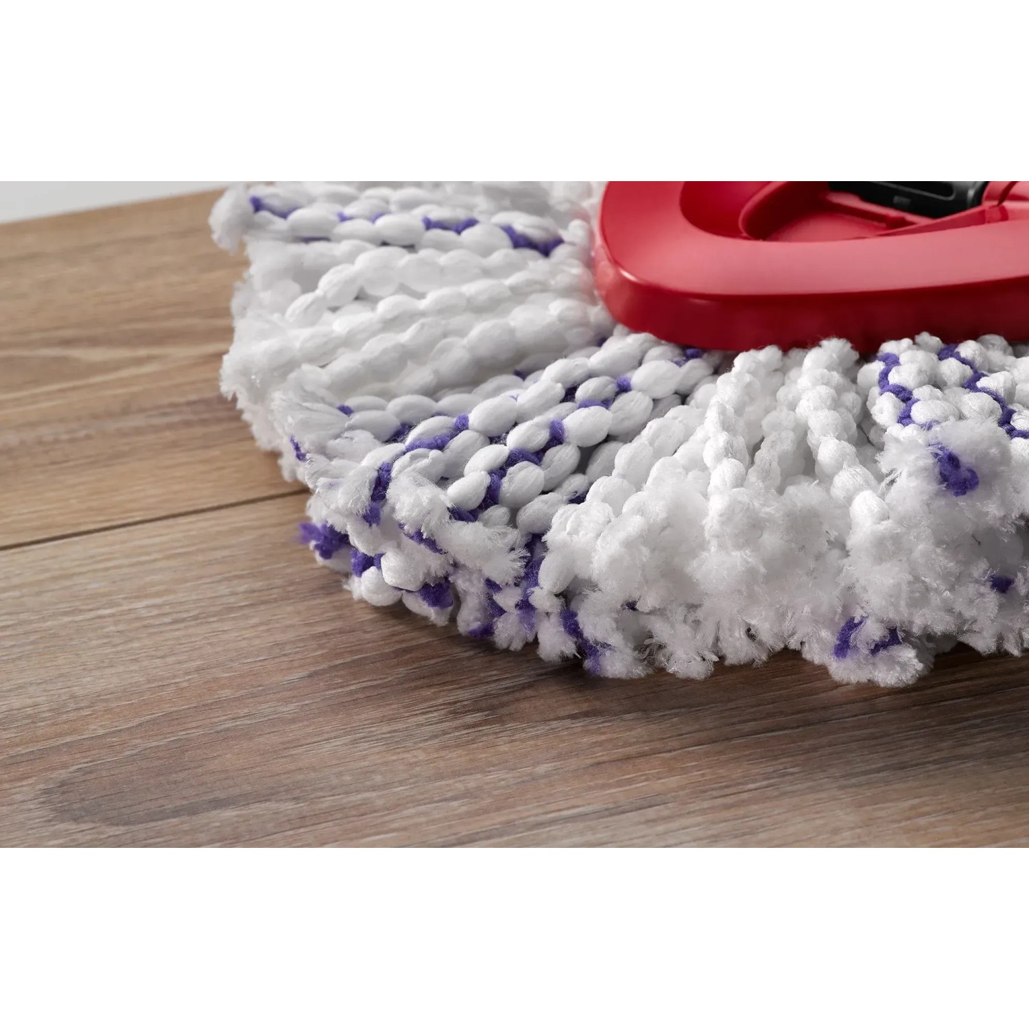 Vileda 3-in-1 Ersatzkopf Turbo Microfibre für Reinigungsgeräte, weisse Microfaser mit lila Akzenten und roter Halterung.