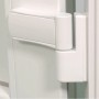 Detailaufnahme des weißen Türbands einer Panto Nebeneingangstür.