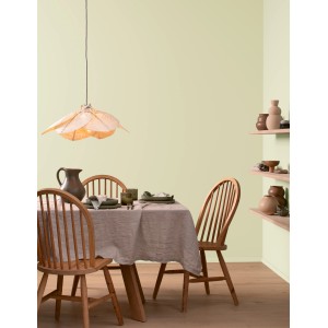 Esszimmer in Blassgrün mit Alpina Wandfarbe Pure Farben gestrichen.