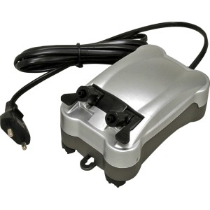 JBL ProSilent a300 Aquarium-Belüfter: Silberne Luftpumpe mit Kabel und Reglern.