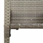 Detailaufnahme: Graues Gartenbar-Set aus Polyrattan und Akazie, Teil der Gartenmöbel.
