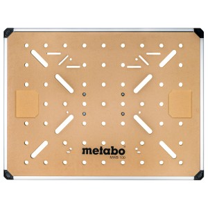 Metabo MWB 100 Multifunktionstisch: Werkbank mit Lochrasterplatte und Aluminiumrahmen.