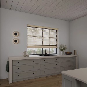 Cocoon Home Concepts Holzjalousie, 130x175 cm, Naturel, 50mm Lamellen im Küchenfenster.