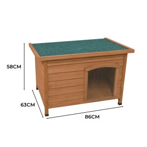 Kleine Monstershop Hundehütte aus Tannenholz mit grünem Dach und Türöffnung.