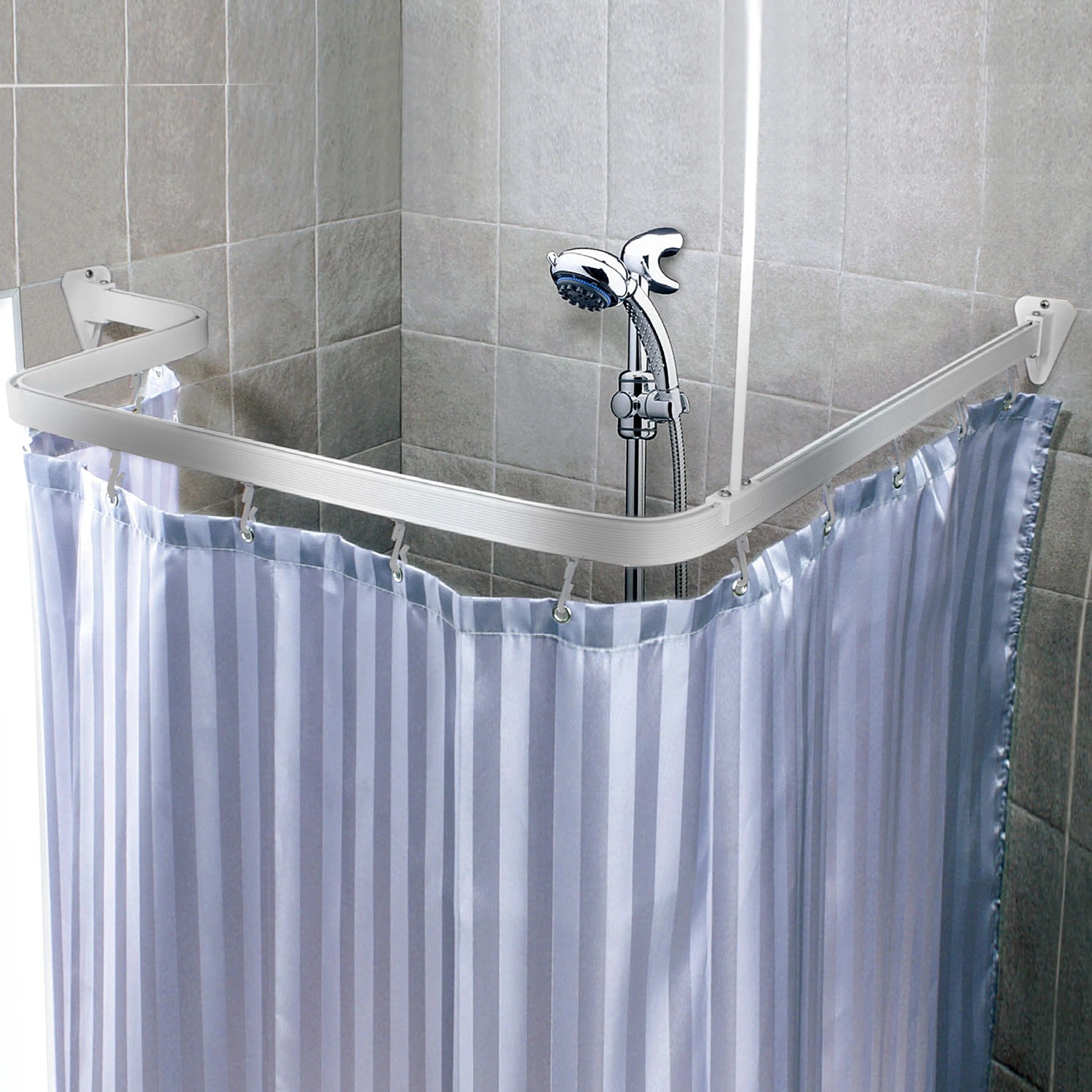 Flexible, formbare Duschvorhangstange (300 cm, Chrom) mit Duschvorhang und Halterungen.
