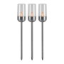 3er Set LED-Solarspieße in Edelstahl-Optik mit Kerzenflammeneffekt für stimmungsvolle Gartenbeleuchtung.