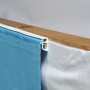 Detailansicht Gre Echtholzpool Vermela: Blaue Poolfolie und Holzwand.