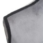Grauer Samt-Torso einer Schneiderpuppe mit schwarzer Zierborte. Dekorative weibliche Figur.