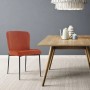 Svita Freddie Esszimmerstuhl 2er Set, orangefarbener Cordbezug, schwarze Metallbeine.