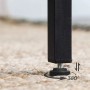 Detailaufnahme: Verstellbarer Fuß des braun-schwarzen Vasagle Bartischs für optimalen Stand.