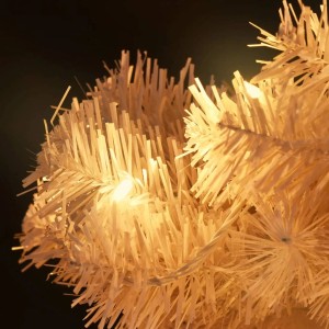 Detailaufnahme: Weißer Spiral-Weihnachtsbaum mit warmweißen LEDs im Topf. Festliche Dekoration.