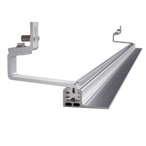 SolMount Sparrenboard (2100mm) mit 2 Dachhaken, verstellbar für Solaranlagen.