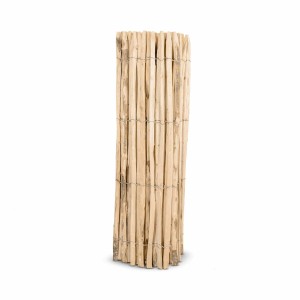 Stiltreu Staketenzaun aus Kastanie, 150cm hoch, Lattenabstand 2-3cm, für Zäune & Mauern.