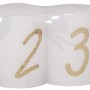 4er-Pack weiße Stumpenkerzen (80/58 mm) mit goldenen Zahlen 1-4, ideal für Adventskranz.