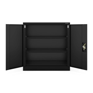 Jan Nowak Metallschrank BEATA, kleiner Büroschrank in Schwarz, mit geöffneten Türen und Einlegeböden.