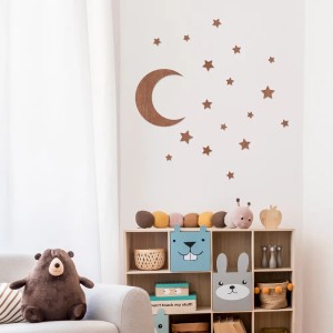 Wanddeko Mond und Sterne aus Holz (Mahagoni Furnier) im Kinderzimmer.