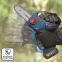 Bosch Professional GKE 18V-15 Akku-Astsäge in Aktion, mit Kickback Detection und 18V Akku.
