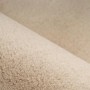 Detailaufnahme: Elfenbeinfarbener MeGusta Hochflorteppich mit weicher Kaninchenfell-Haptik.