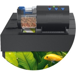Juwel Easy Feed Futterautomat für Aquarien, mit Futter gefüllt, montiert auf Aquarium.