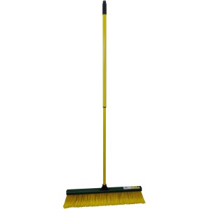 Steuber Krallenbesen, 65 cm, grün-gelb, mit Teleskopstiel für die Reinigung von Gehwegen.