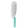 Leifheit Staubwedel Superduster mit weißem Mikrofaser-Puschel und mintgrünem Griff.