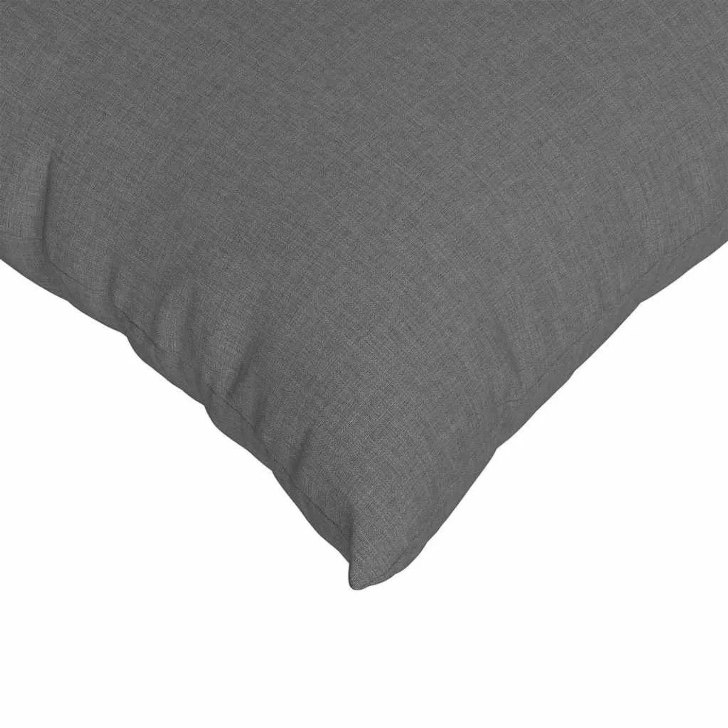 Nahaufnahme eines dunkelgrauen Sofakissens aus Stoff mit feiner Webstruktur. Modernes Kissen für Sofa oder Sessel.
