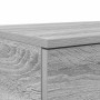 Detail der vidaXL Bettschublade: Graue Sonoma Holzwerkstoff-Oberfläche mit Holzmaserung.