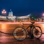 Fahrrad mit 36 Speichenreflektoren für erhöhte Sicherheit im Dunkeln.