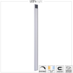 Silberne LED-Unterbauleuchte mit Wellensensor, 60 cm, Farbtemperatur einstellbar.