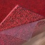 Rote, selbstklebende Andiamo Teppichfliese (40x40 cm) mit Rippenstruktur.