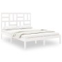 Weißes Massivholzbett (King Size) mit Lattenrost und Kopfteil. Modernes Design für Schlafzimmer.