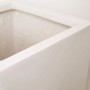 Eleganter, perlmutt-weißer Fiberglas Pflanzkübel Säule, 30x30x68cm, für Innen- und Außenbereich.