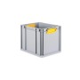 Graue PROREGAL Eurobox mit gelben Griffen und Deckel, 32x30x40 cm. Ideal zur Aufbewahrung.