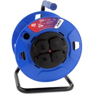 Blaue Tayg Kabeltrommel mit 25 m Kabel und vier Steckdosen für Werkstatt und Garten.