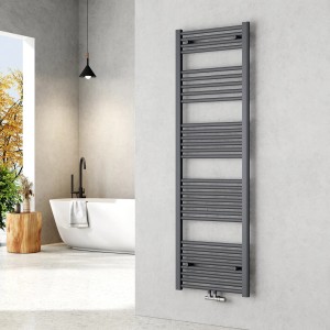 Emke Badheizkörper Handtuchwärmer 160x50cm in Anthrazit im modernen Badezimmer.