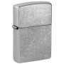 Silbernes Zippo Sturmfeuerzeug aus Metall, ideal für Haushaltshelfer.