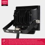 Schwarzer LED Außenstrahler, 10W, 900lm, 4000K, IP65. Kompakter Fluter für den Außenbereich.
