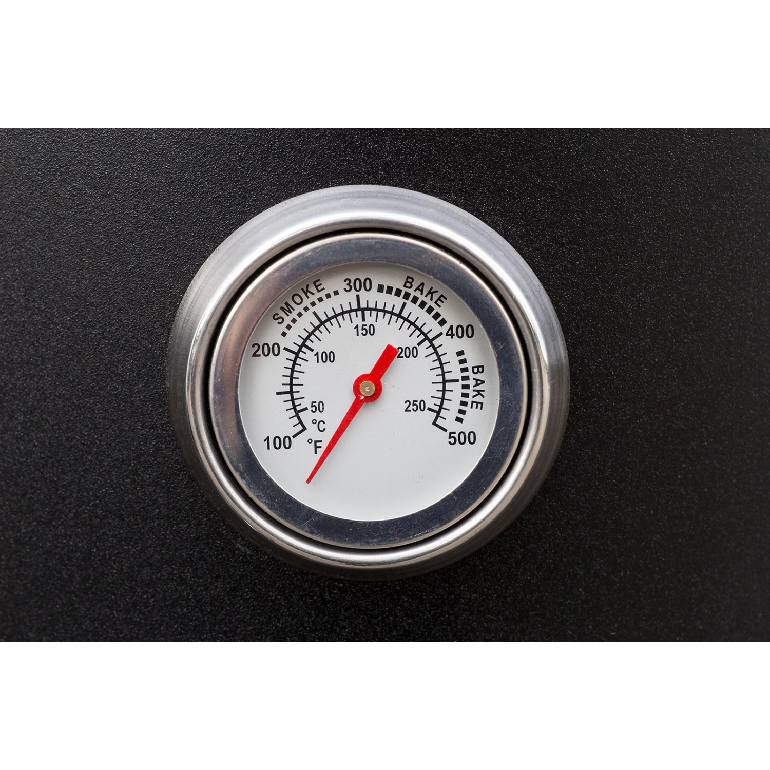 Detailaufnahme des Thermometers am El Fuego Smoker Holzkohlegrill Kiona Schwarz.