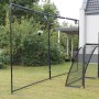 EXIT Backstop Sportnetz 300x600cm im Garten mit Ball und Tor.