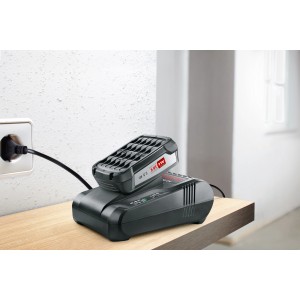 Bosch AL 1880 CV Akku-Ladegerät mit Akku auf Ladestation, für Elektrowerkzeuge.