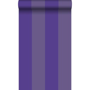 Origin Wallcoverings Tapete mit Streifen in Lila. Dekorative Vliestapete, 53 cm breit.